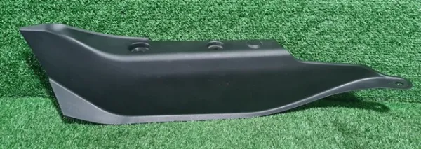 Uszczelniacz błotnika 57256SJ010 Subaru
