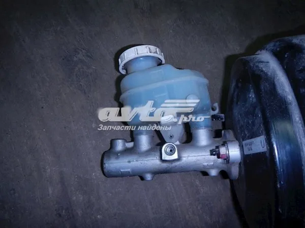 Główny cylinder hamulców Mitsubishi Lancer IX