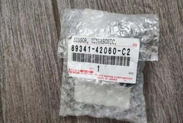 Czujnik parkowania przedni boczny 8934142060C2 Toyota