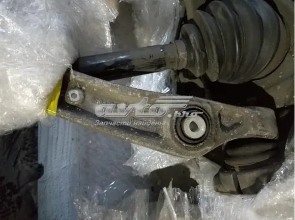 Wahacz zawieszenia przedniego dolny prawy 4M0407156C VAG