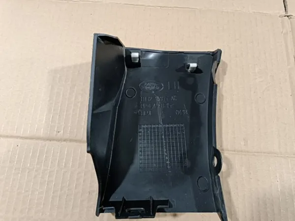 Listwa ochronna błotnika przedniego lewego LR035400 Land Rover