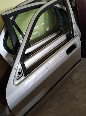 Drzwi przednie lewe Rover 400 RT