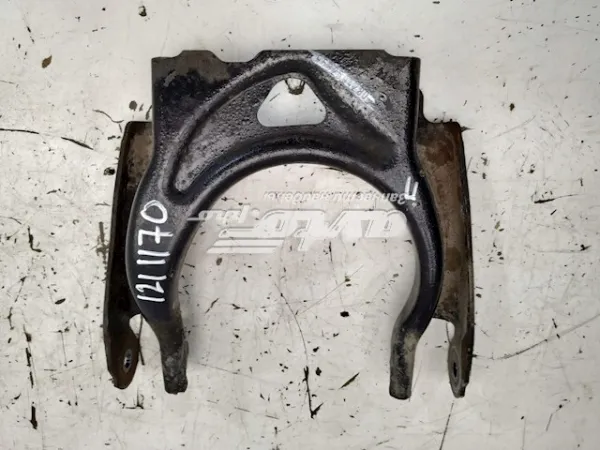 Wahacz zawieszenia przedniego prawy górny Peugeot 407 cena, od