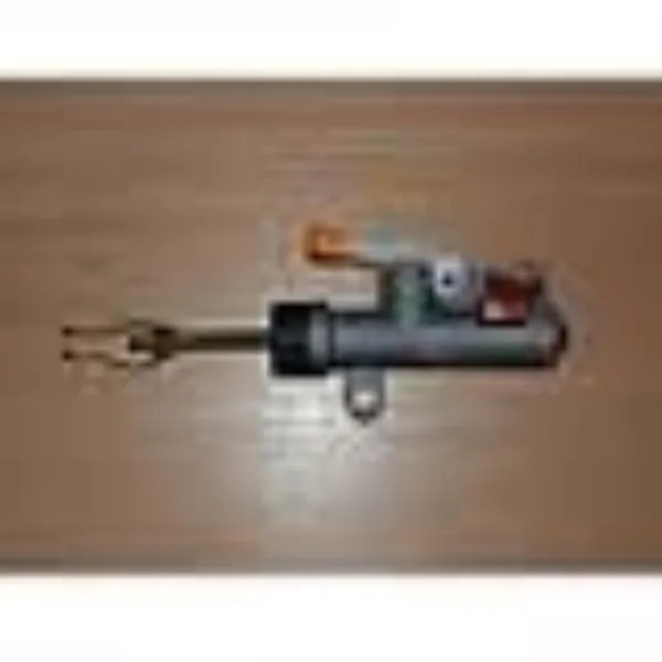 Cylinder sprzęgła główny 1402280025 Geely
