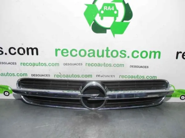 Atrapa chłodnicy Opel Signum 