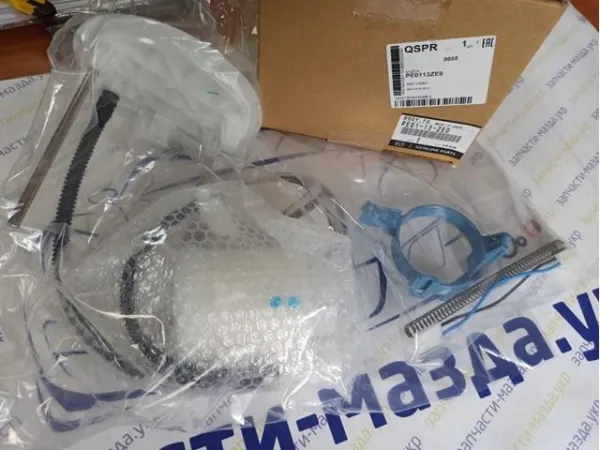 Filtr paliwa PE1A13ZE0 Mazda