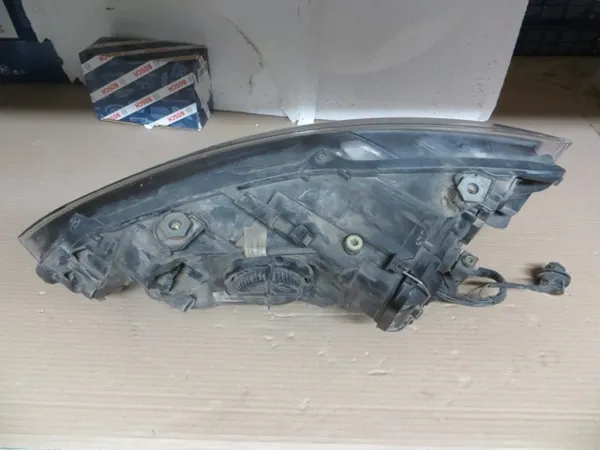 Reflektor prawy 6F1941006A VAG