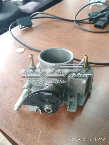 Przepustnica, komplet 21121148010 General Motors