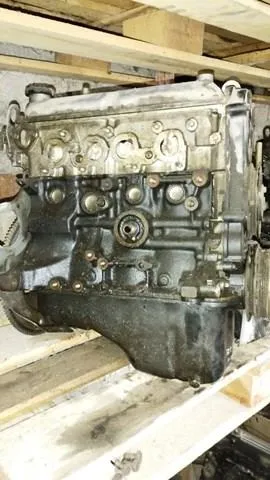 Silnik w komplecie Mazda 323 F IV