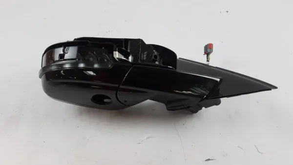  LR068141 Land Rover