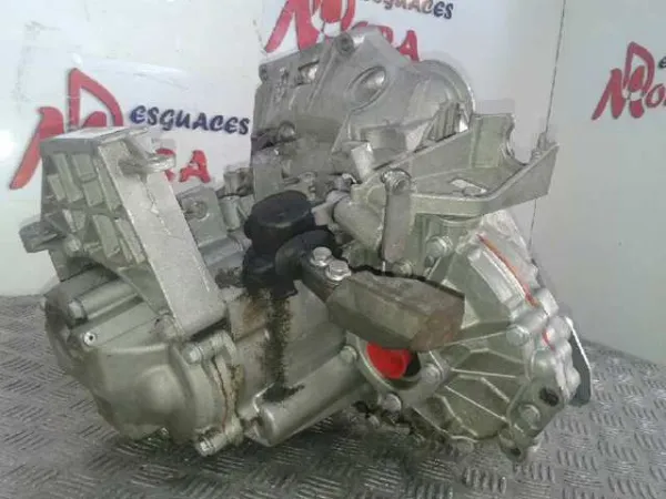 Mechaniczna skrzynia biegów w komplecie Fiat Brava 182