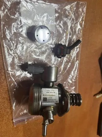 Pompa wtryskowa wysokiego ciśnienia AG9Z9350B Ford