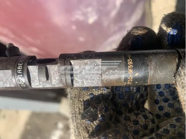 Wtryskiwacz paliwa 2T1Q9F593AA Ford