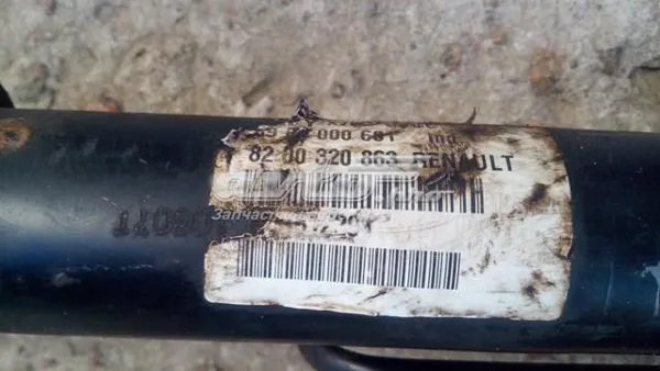 Listwa kierownicza (maglownica) 8200320863 Renault (RVI)