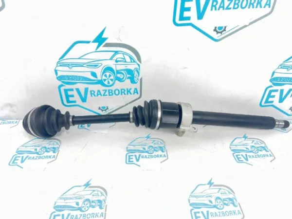 Półoś napędowa przednia prawa 31608661686 BMW