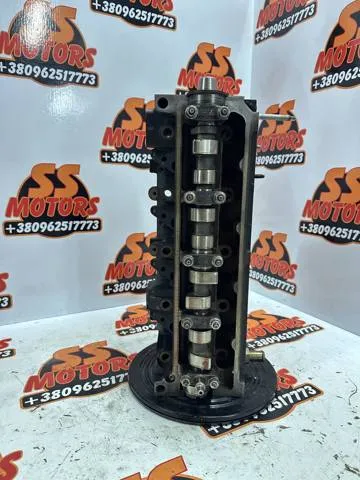 Głowica cylindrów Ford Focus I