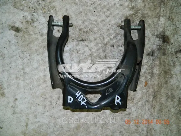  Wahacz zawieszenia przedniego prawy górny Peugeot 407 SW kombi (6E) (2004 - 2011) SW
