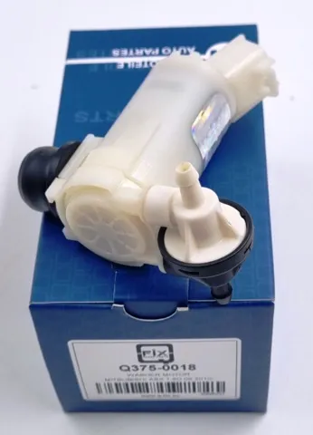 Pompka spryskiwacza szyby przedniej/tylnej Q3750018 Q-fix