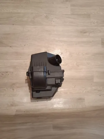 Obudowa filtra powietrza Jeep Cherokee KL