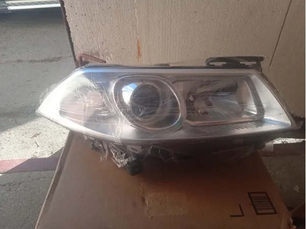 Reflektor lewy 6013093E Polcar