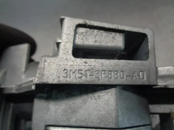 Stacyjka zapłonowa 3M513F880AD Mazda
