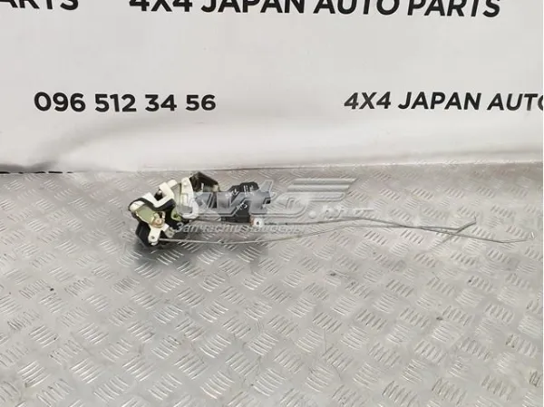 Zamek drzwi tylnych prawych Mitsubishi Pajero III