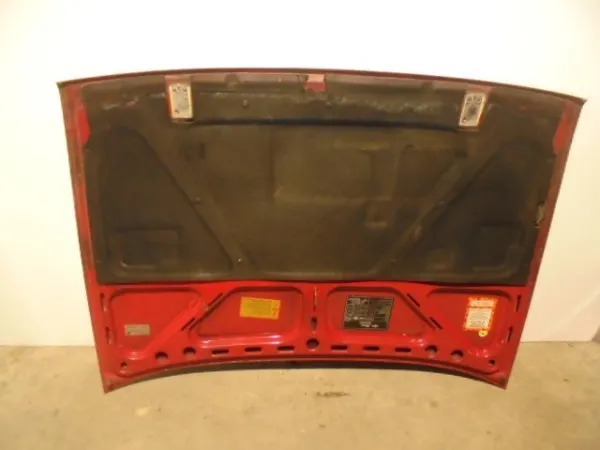 Maska silnika Alfa Romeo 33 905