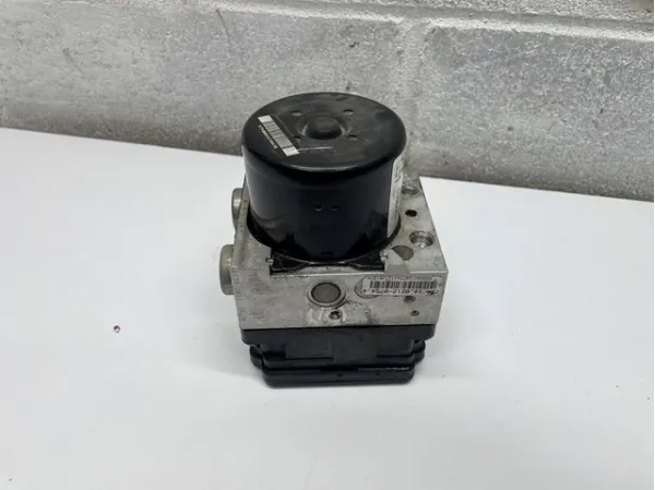 Sterownik ABS  hydrauliczny 13384014 General Motors