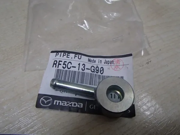 Rurka paliwa, zwrotna od wtryskiwaczy Mazda CX-5 I