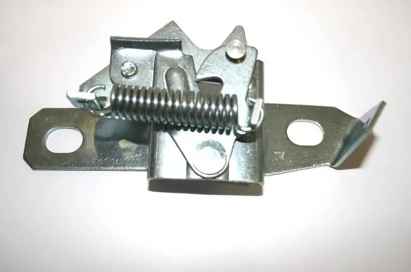 Zamek maski ВАЗ 2105 