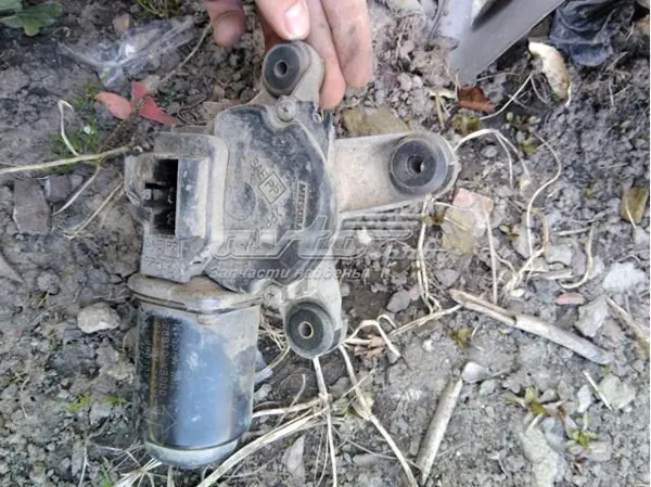 Silniczek wycieraczki szyby przedniej Nissan Patrol Y61