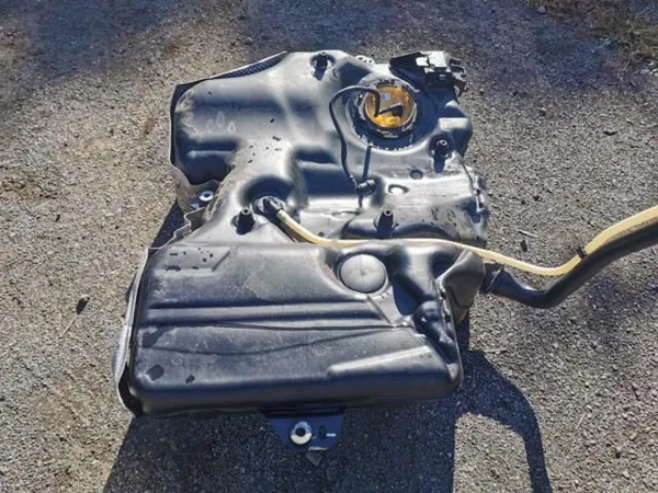 Zbiornik paliwa Volkswagen Passat B8