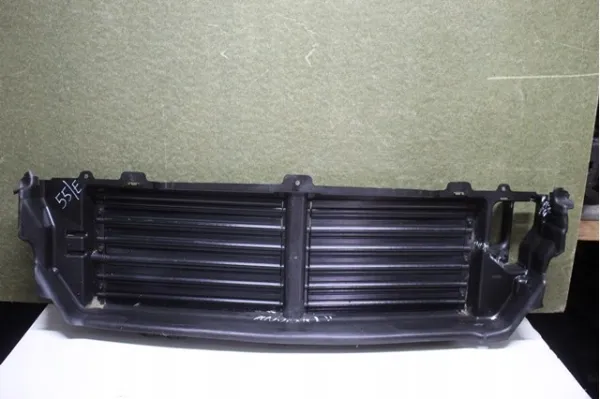 Kierownica powietrza/deflektor chłodnicy górna 31383723 Volvo
