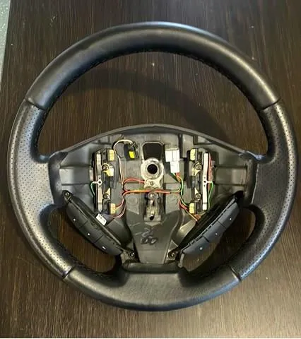 Kierownica Opel Vivaro cena, od