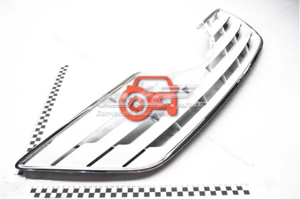 Atrapa chłodnicy 5310133180A0 Toyota