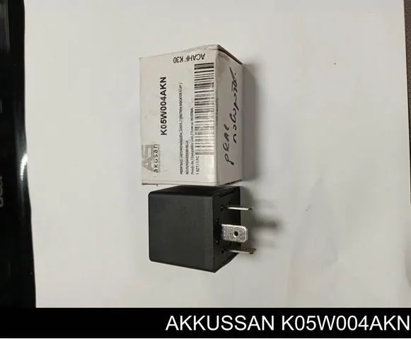 Przekaźnik kierunkowskazów K05W004AKN Akkussan