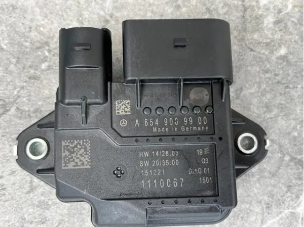 Przekaźnik świec żarowych A6549009900 Mercedes
