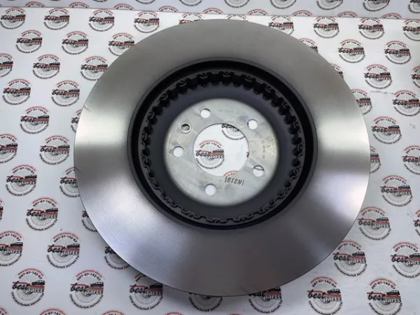Tarcza hamulcowa tylna LR153550 Land Rover