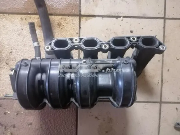 Kolektor ssący Toyota Yaris VERSO
