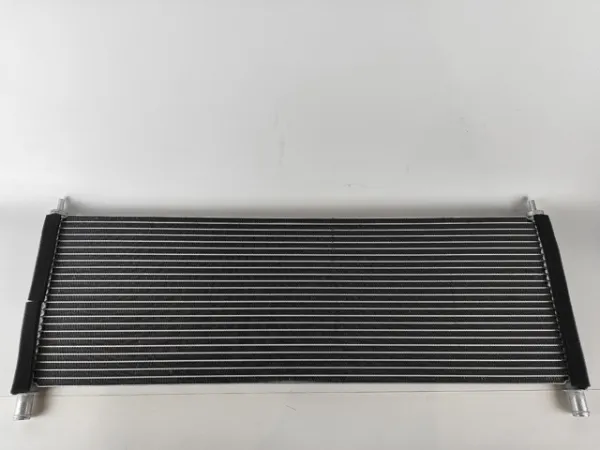 Chłodnica silnika 104849800C Tesla