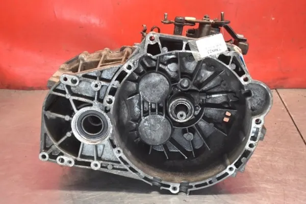 Mechaniczna skrzynia biegów w komplecie KIA Sorento II