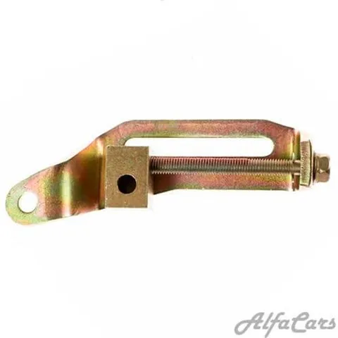 Wspornik alternatora BSG30826010 BSG