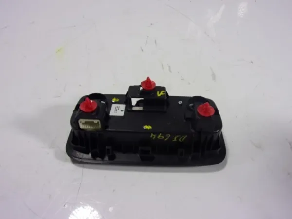  81260K0100C0 Toyota