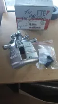 Zacisk hamulcowy tylny prawy Volkswagen Transporter 7HB, 7HJ, 7EB, 7EJ