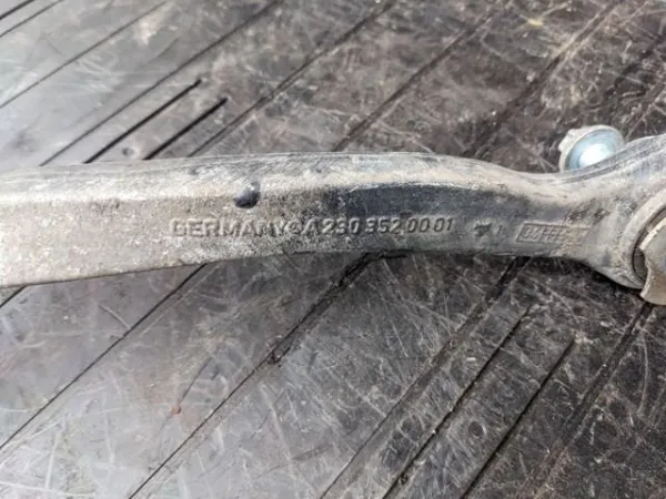  A2303520001 Mercedes