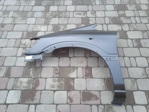 Błotnik przedni lewy 556001 Polcar
