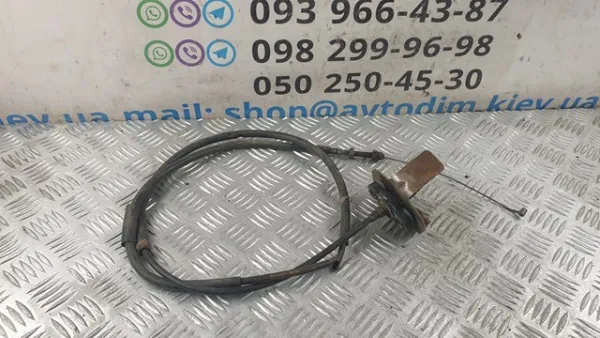 Linka gazu Toyota Avensis I