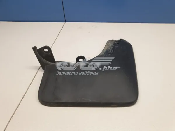 Chlapacz tylny prawy 7662542160 Toyota