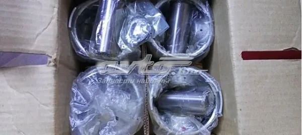 Tłok, komplet do jednego cylindru, STD Hyundai H100 P