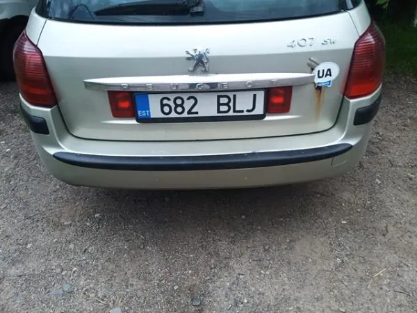 Zderzak tylny Peugeot 407 SW 6E